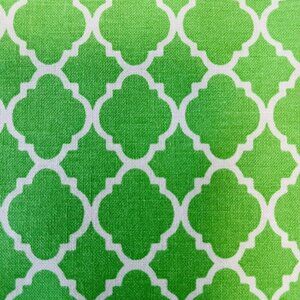 Fabric 1 Yard X 44” Quatrefoil Green white Sewing Quilting Apparel Cotton #2B11